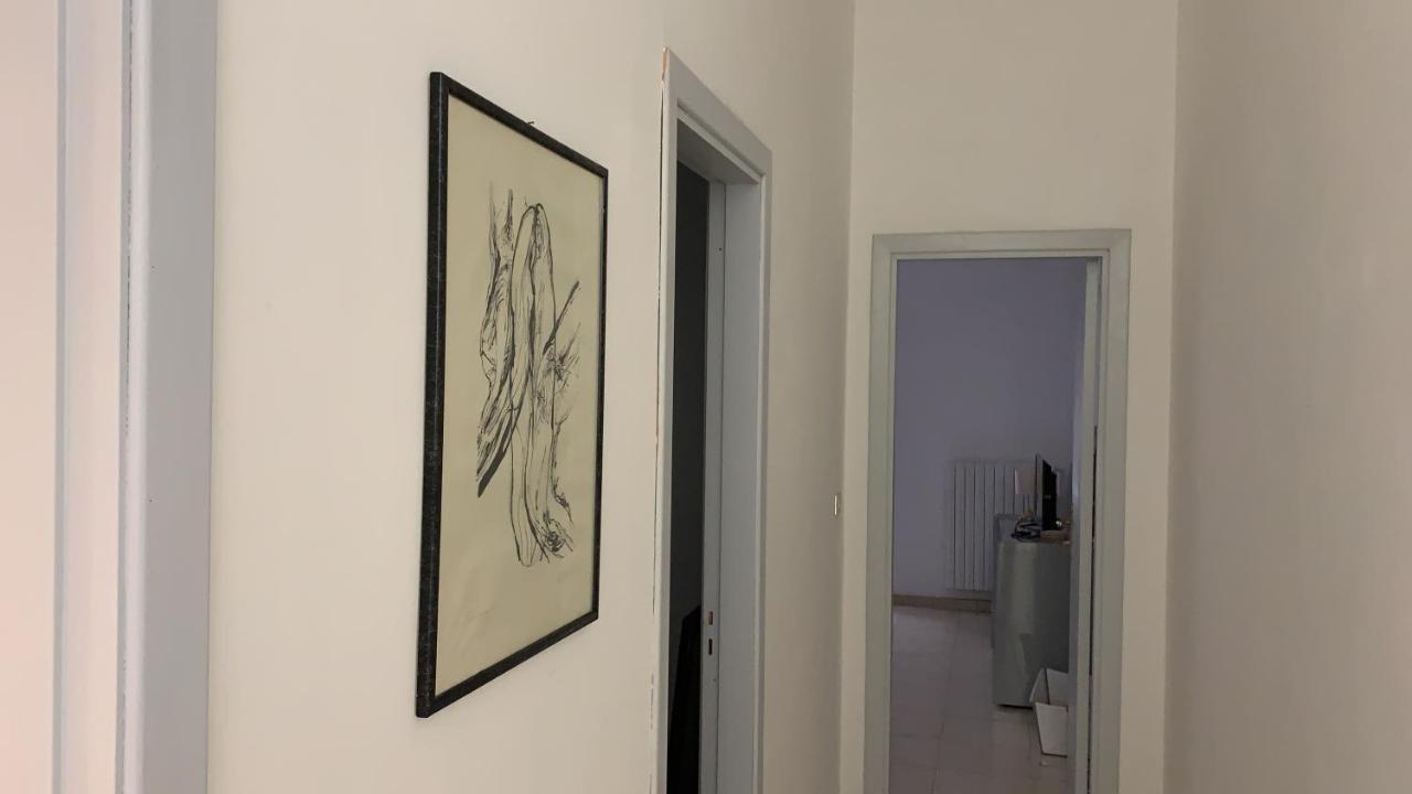 Center Eighty-five Bari
